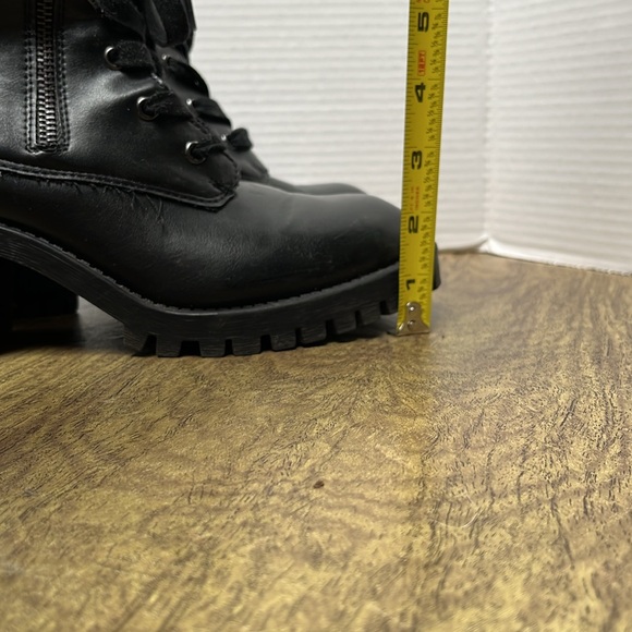 Madden Girl Black Lace Up Heeled Moto Combat Boots Size 7.5 - Picture 13 of 15